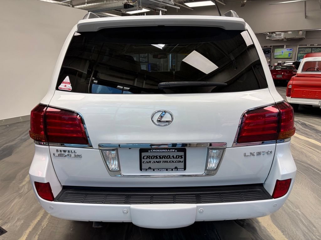 Used 2010 Lexus LX 570 4WD image 43