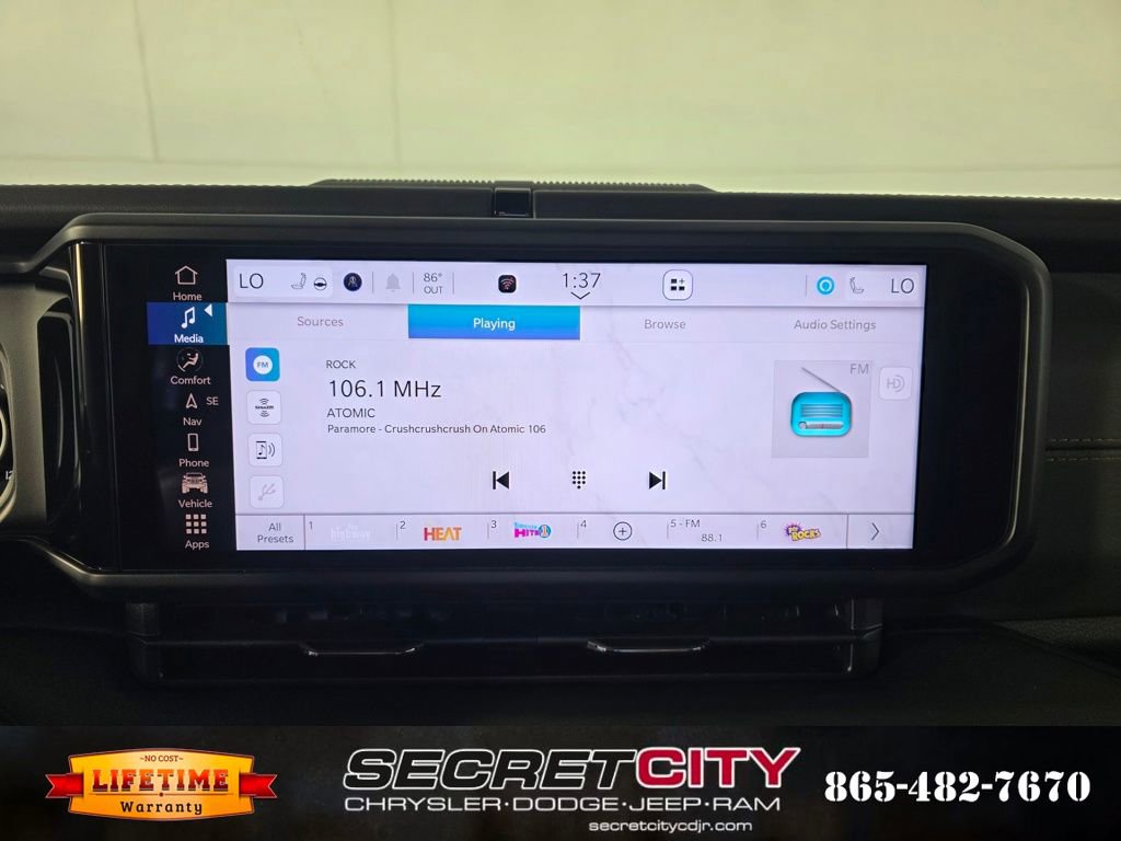 New 2025 Jeep Gladiator Mojave image 21