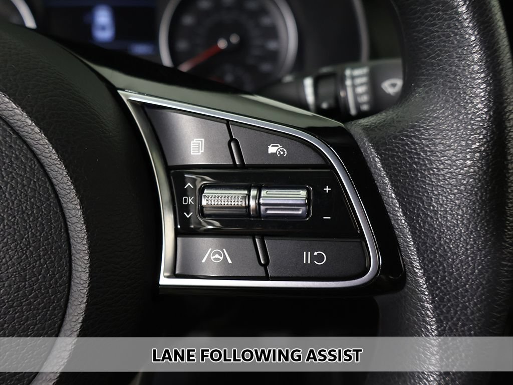 Used 2023 Kia Forte LXS FWD image 3