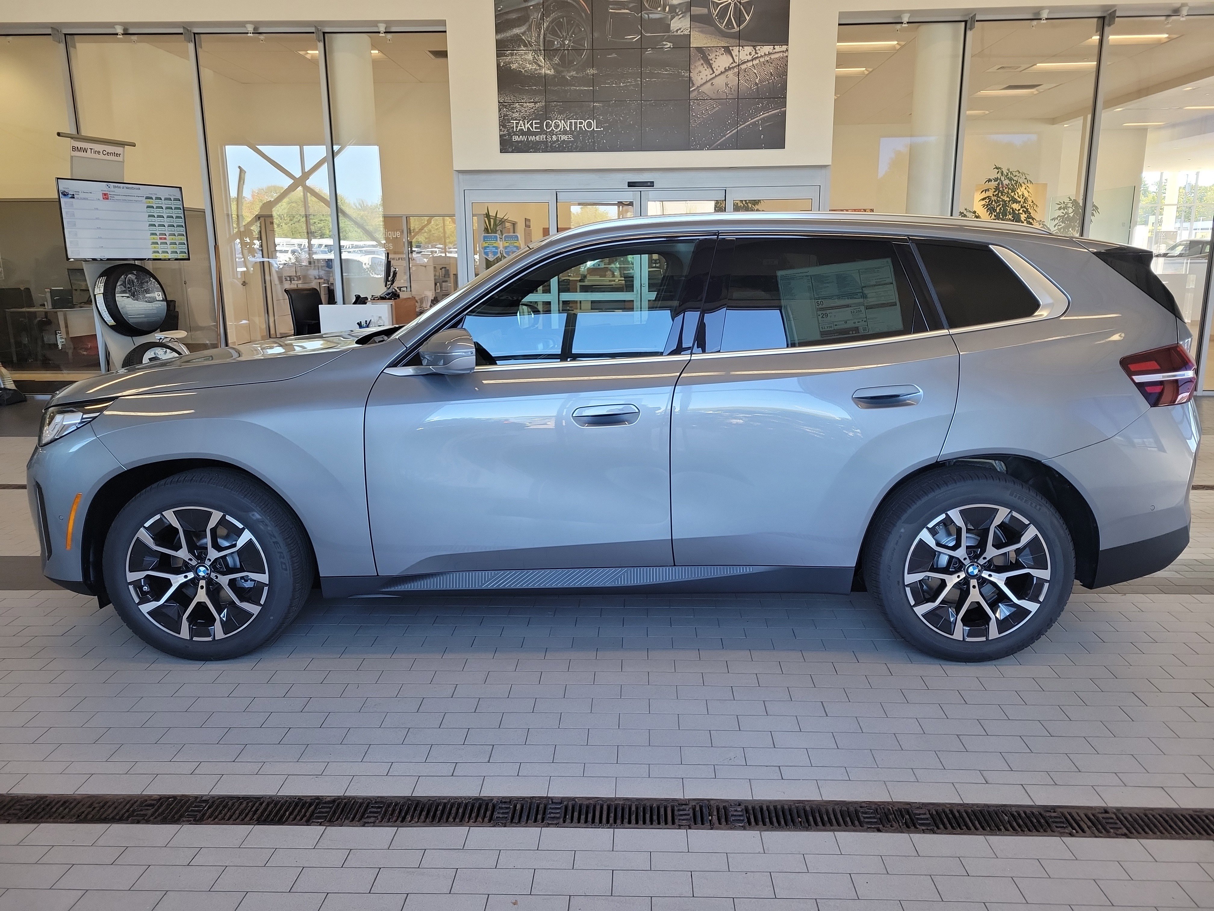 Used 2026 BMW X3 xDrive30 w/ Convenience Package image 8