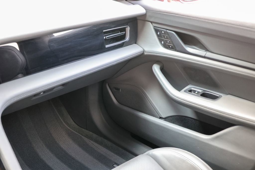 Certified 2022 Porsche Taycan GTS image 51