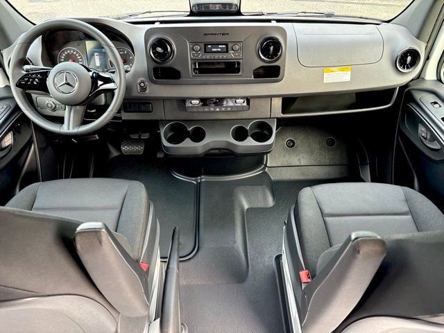 New 2026 Mercedes-Benz Sprinter 2500 image 22