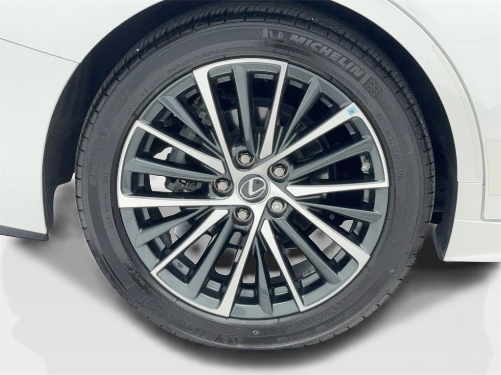 Used 2024 Lexus ES 350 w/ Premium Package image 49