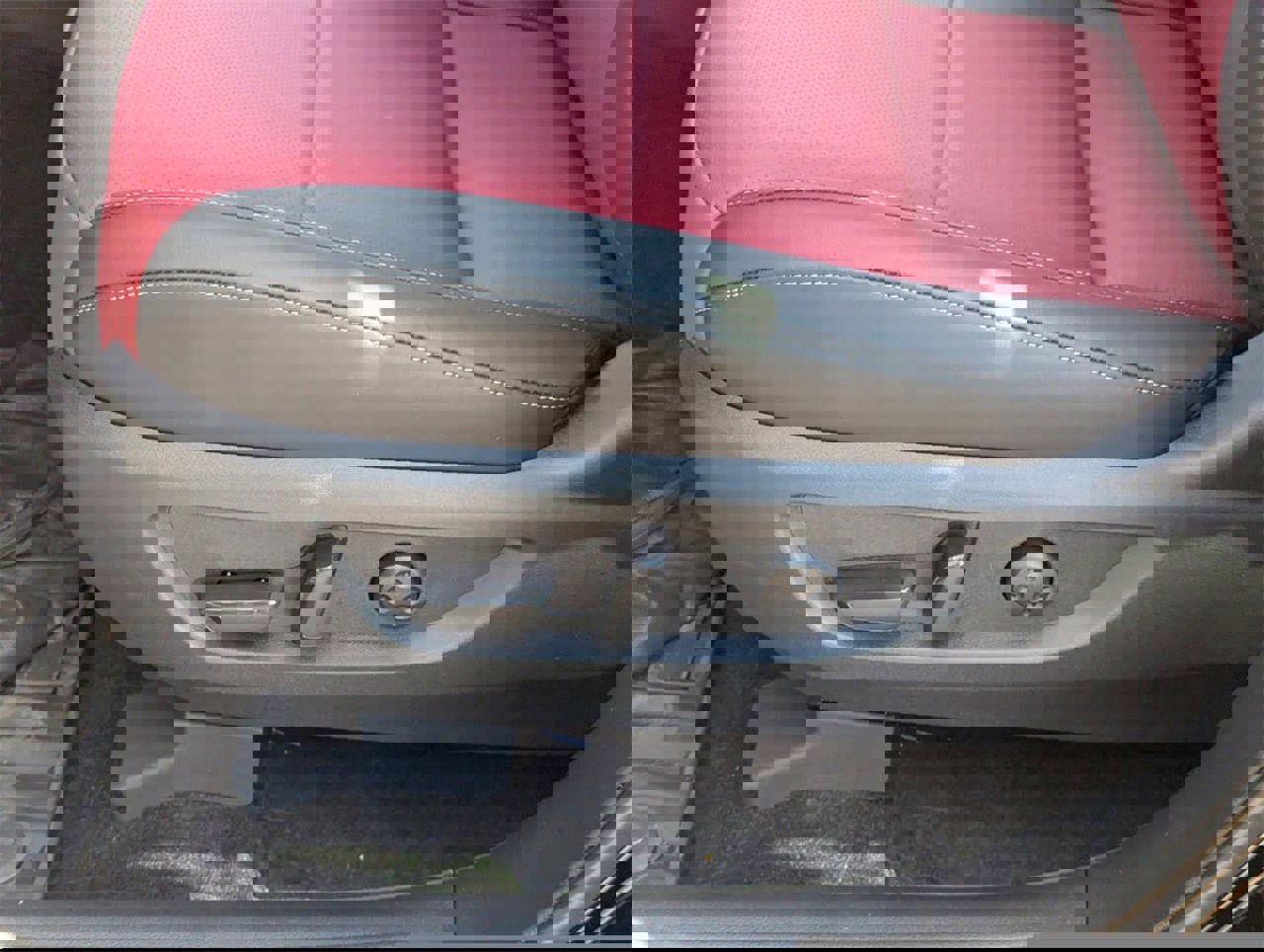 New 2025 INFINITI QX50 Sport image 24