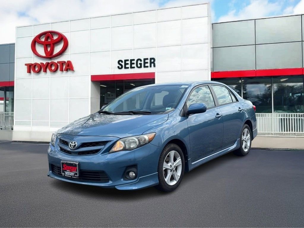 Used 2013 Toyota Corolla S FWD image 7