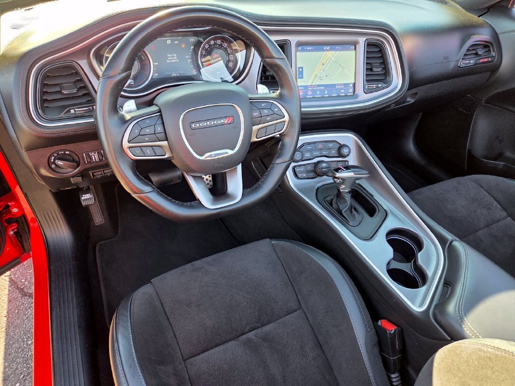 Used 2020 Dodge Challenger R/T Scat Pack RWD image 16