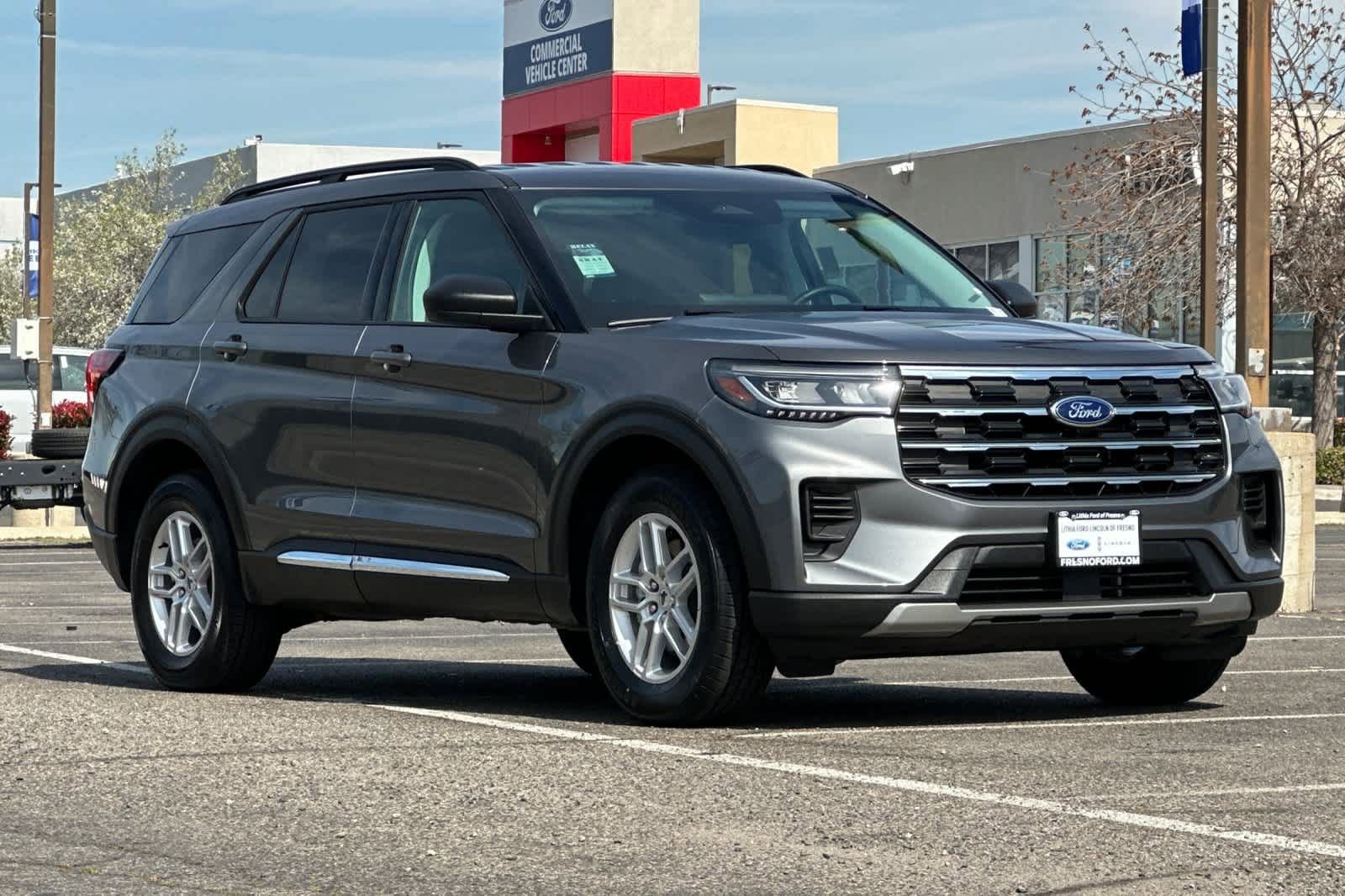 Certified 2025 Ford Explorer Active image 10