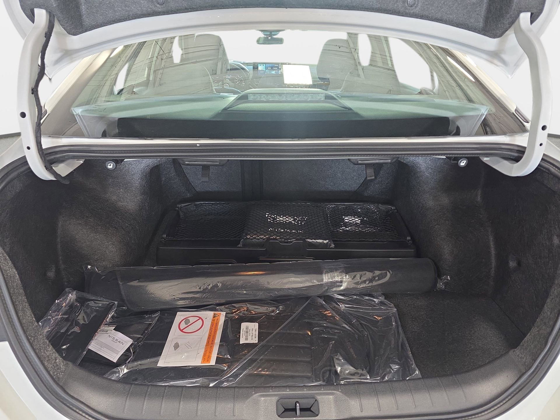 New 2026 Nissan Altima 2.5 SV w/ SV Special Edition Package FWD image 12