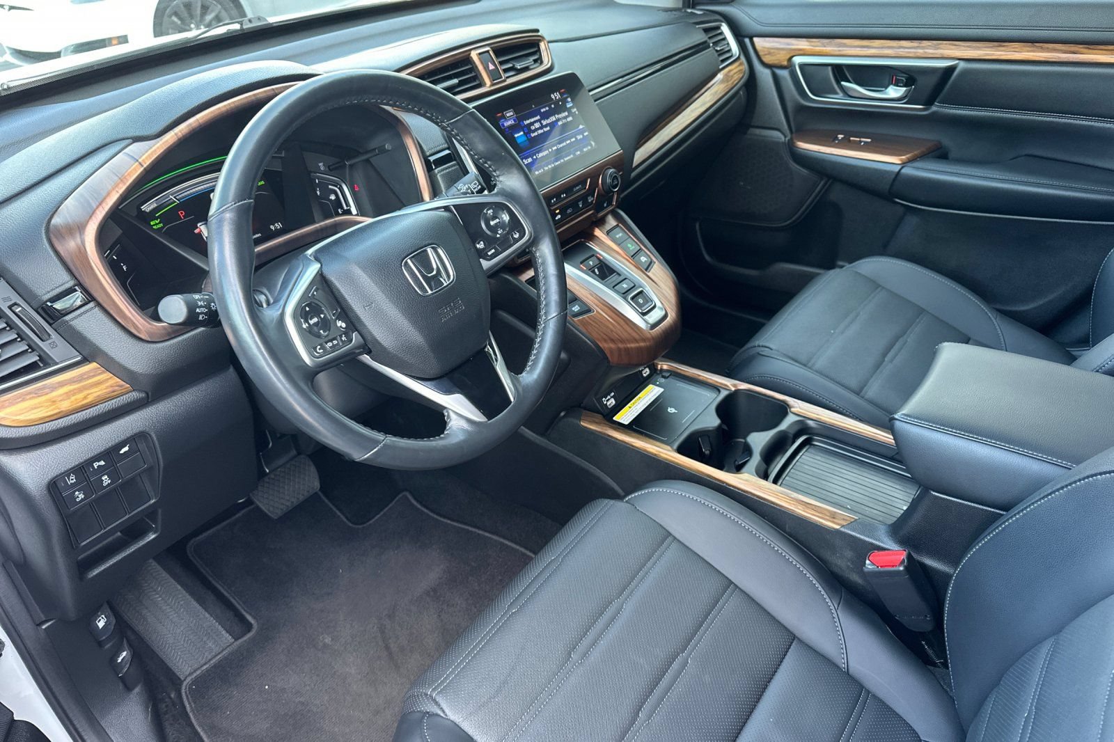 Used 2022 Honda CR-V Touring image 11