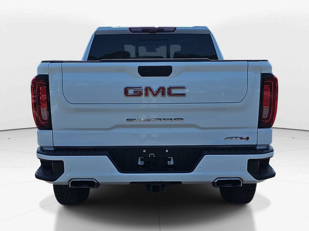 Used 2024 GMC Sierra 1500 AT4 w/ Technology Package AWD/4WD image 7