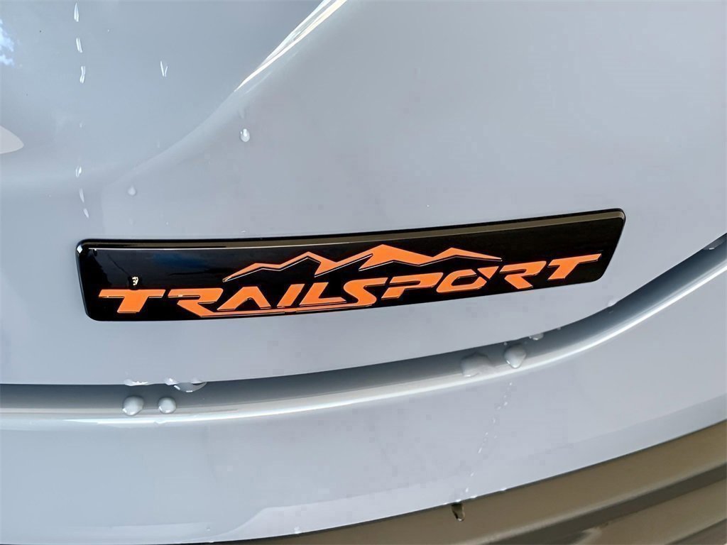 Used 2025 Honda Pilot TrailSport image 51