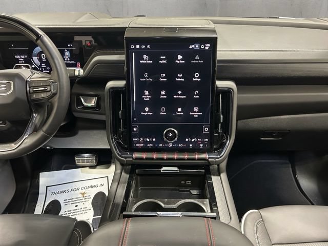 Used 2025 GMC Yukon AT4 Ultimate AWD/4WD image 15