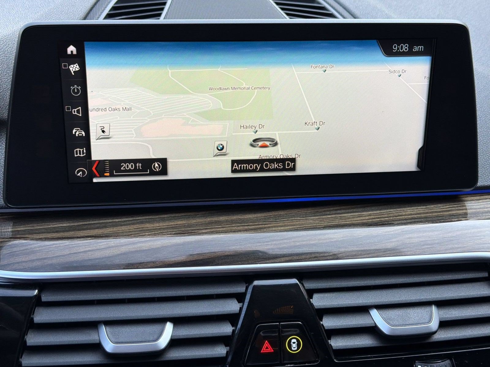 Used 2018 BMW 530e xDrive AWD/4WD image 19