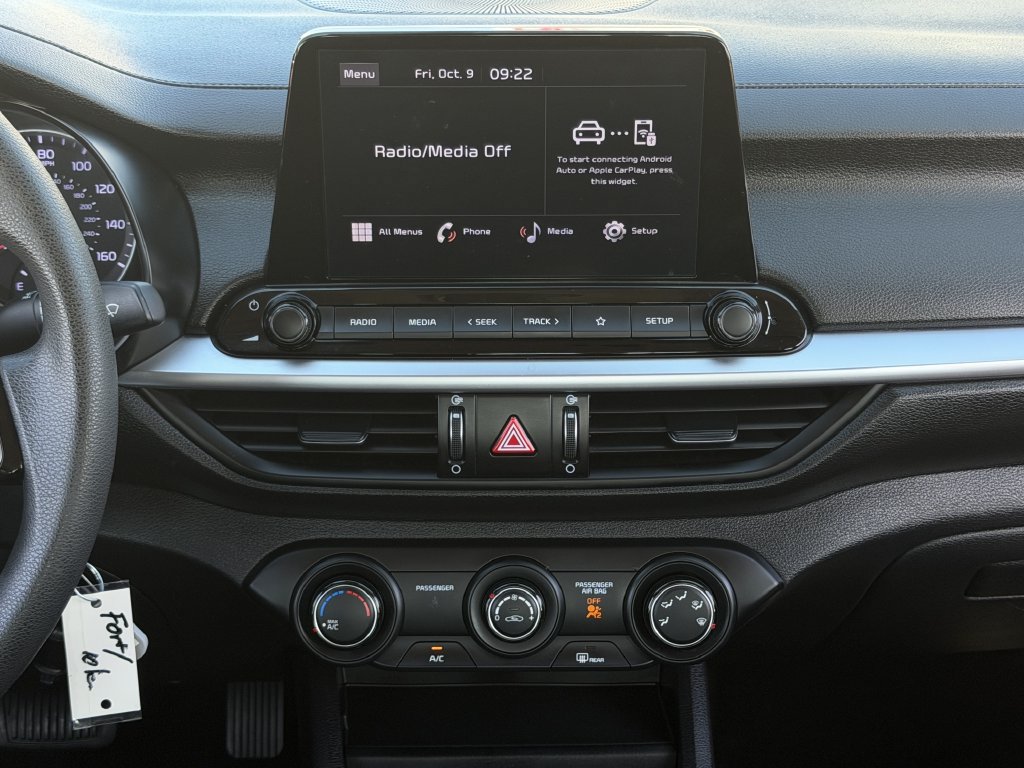 Used 2022 Kia Forte LXS FWD image 16