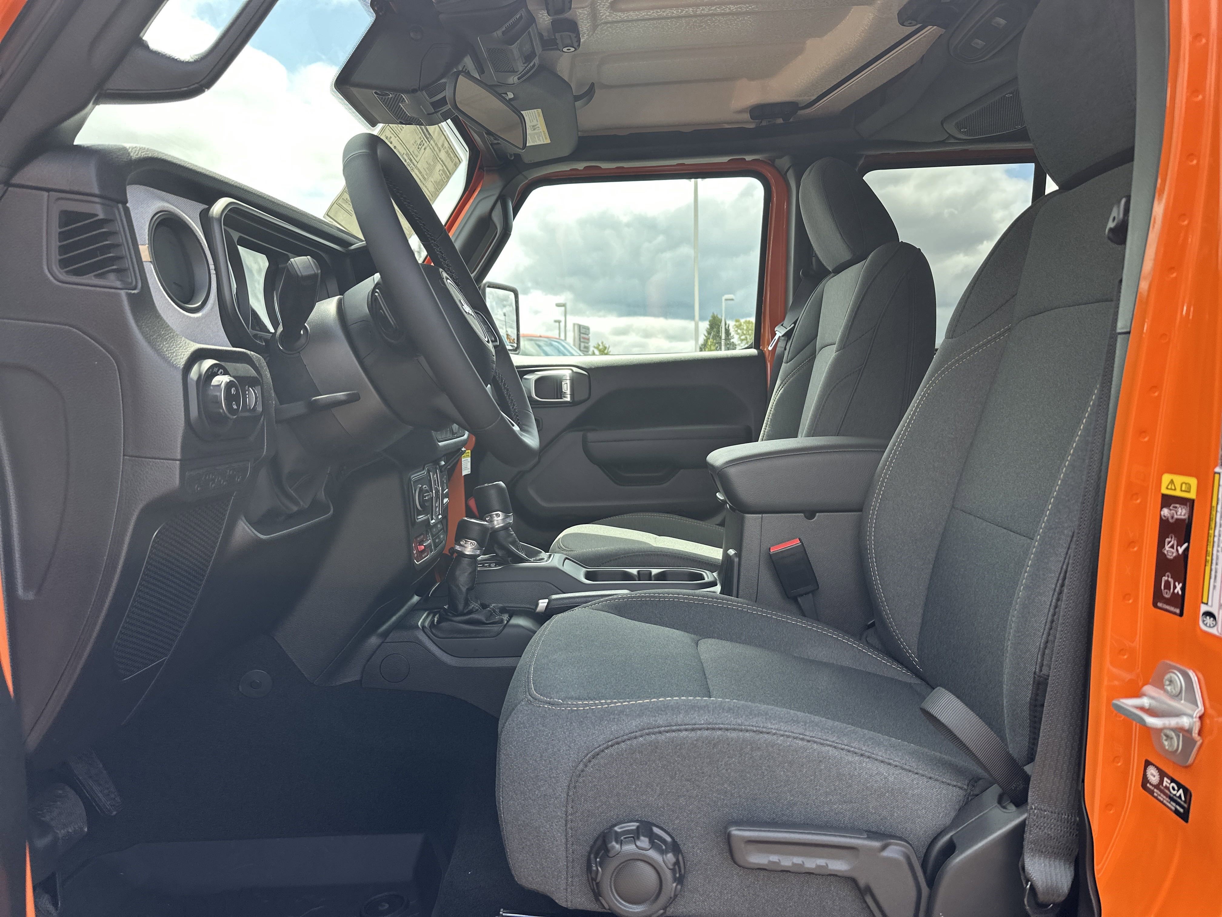 New 2025 Jeep Gladiator Willys image 11