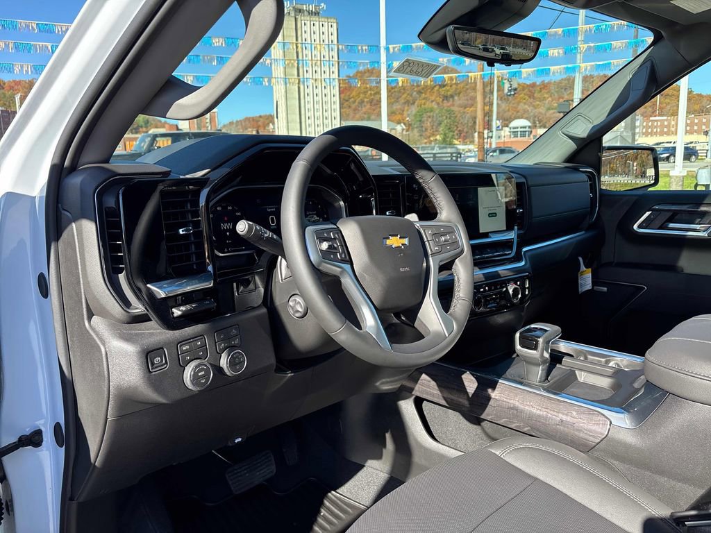 New 2026 Chevrolet Silverado 1500 LTZ w/ LTZ Premium Package image 20