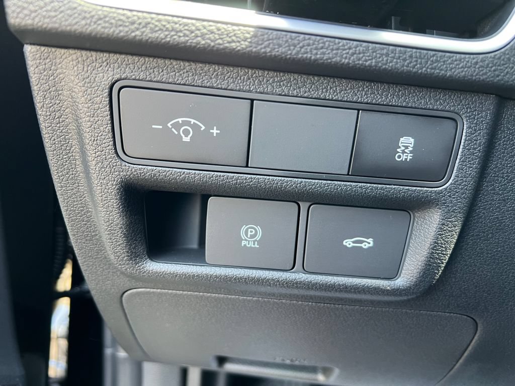 Certified 2025 Hyundai Sonata SEL FWD image 28