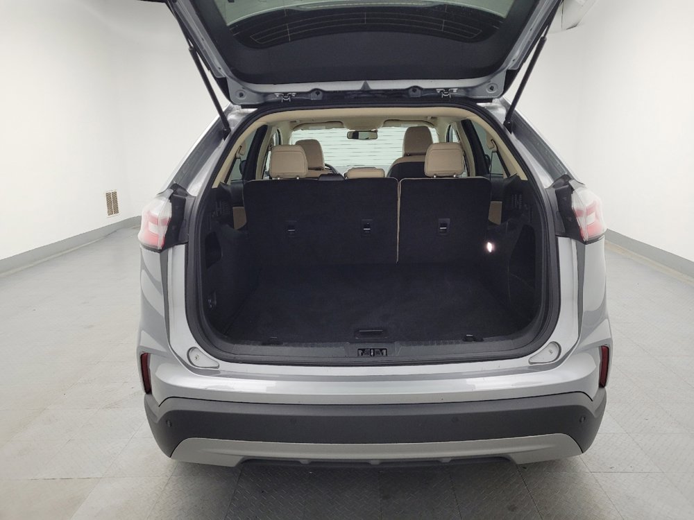 Used 2024 Ford Edge SEL image 29