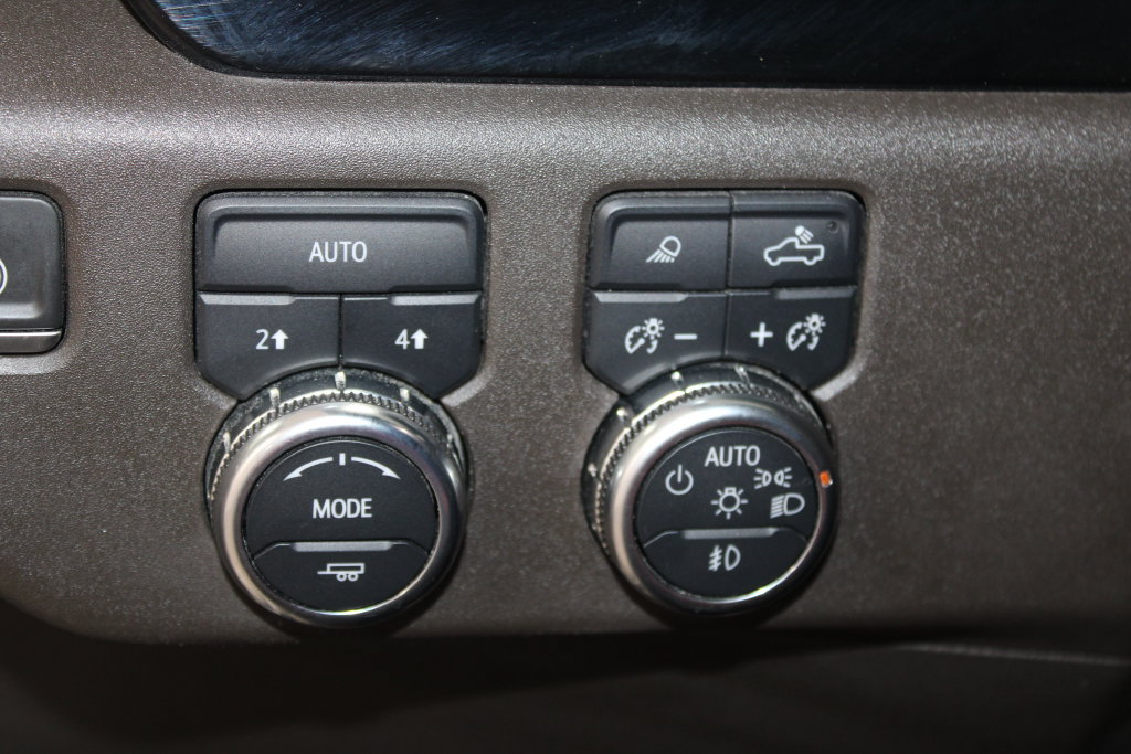 Used 2022 GMC Sierra 1500 SLT AWD/4WD image 52