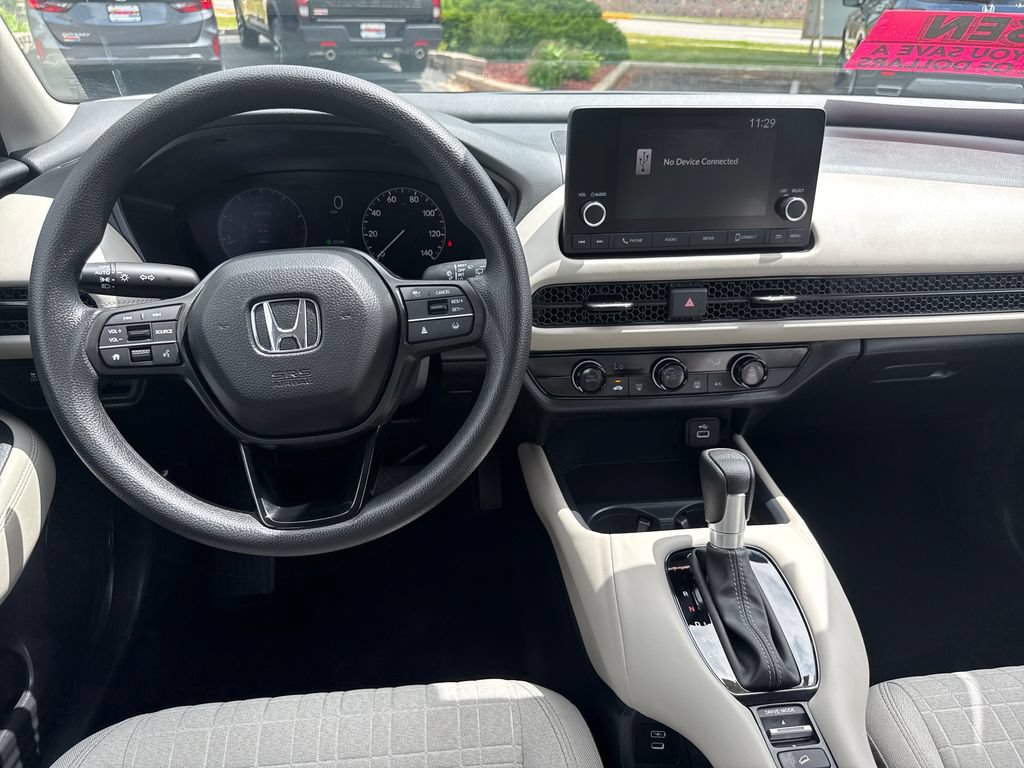 Certified 2025 Honda HR-V LX image 22