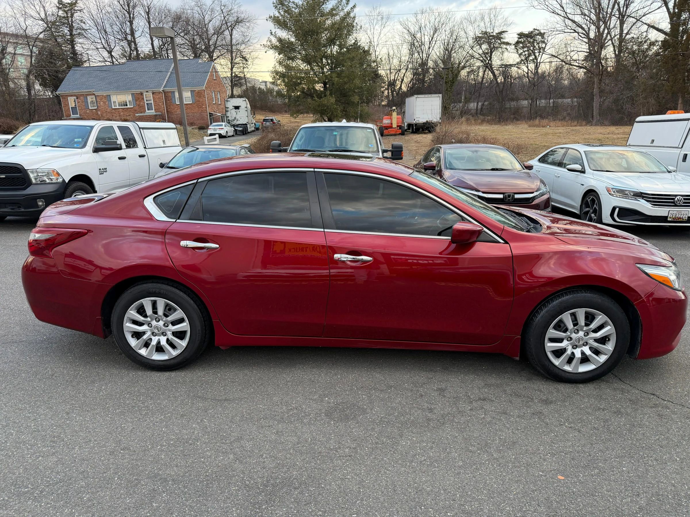 Used 2018 Nissan Altima 2.5 S w/ S Convenience Package image 9