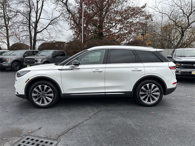 Certified 2022 Lincoln Corsair Reserve w/ Equipment Group 201A image 8