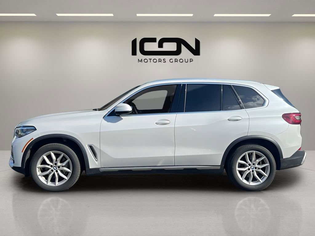 Used 2021 BMW X5 xDrive40i w/ Premium Package 2 image 2