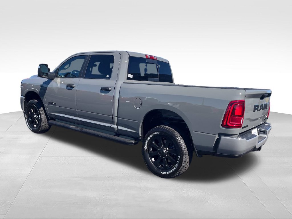 New 2027 RAM 2500 Big Horn AWD/4WD image 3