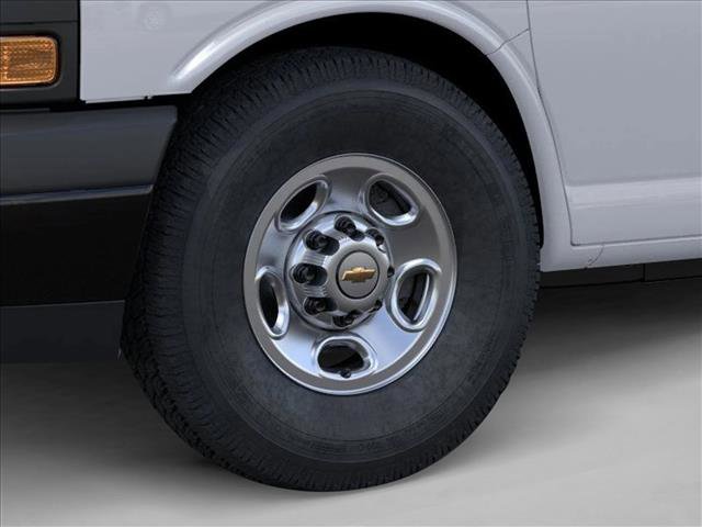 New 2025 Chevrolet Express 2500 w/ Driver Convenience Package image 9