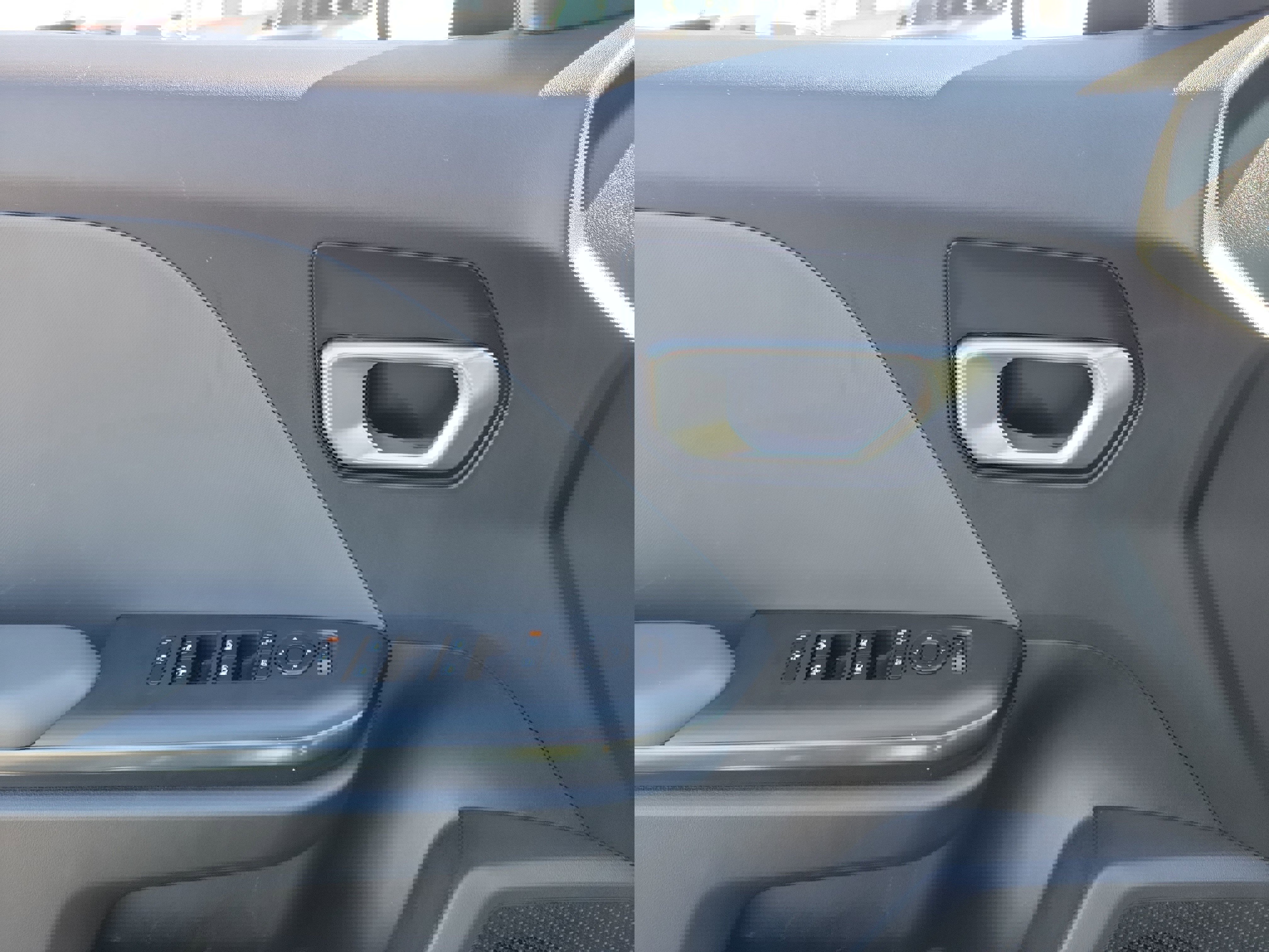 Used 2025 Kia K4 LXS image 17