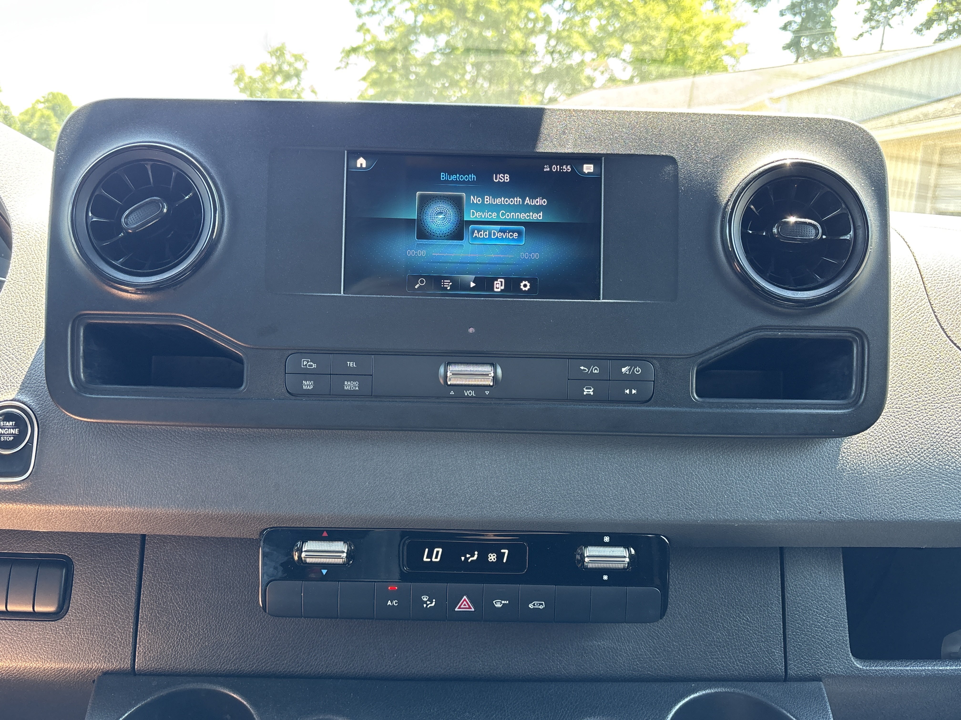 Used 2021 Mercedes-Benz Sprinter 2500 w/ Acoustic Package image 21