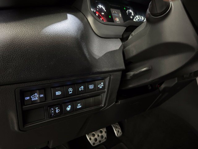 Certified 2022 Toyota Tundra SR5 w/ TRD Off-Road Premium Package AWD/4WD image 15