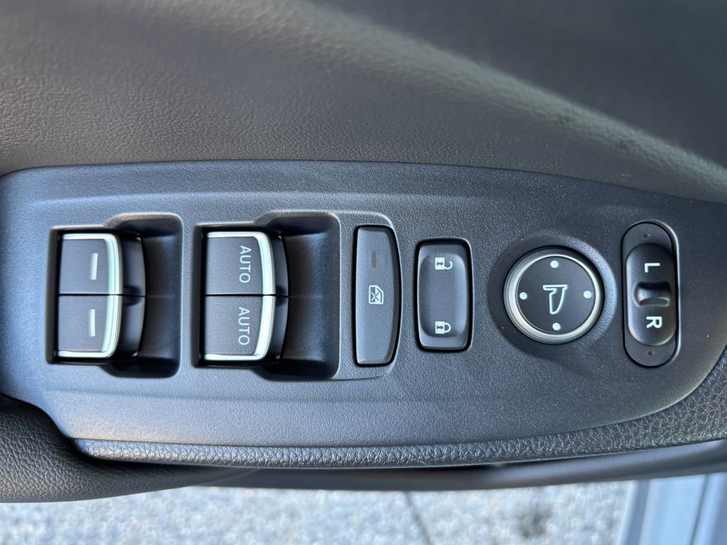 Used 2022 Honda Accord Sport image 25