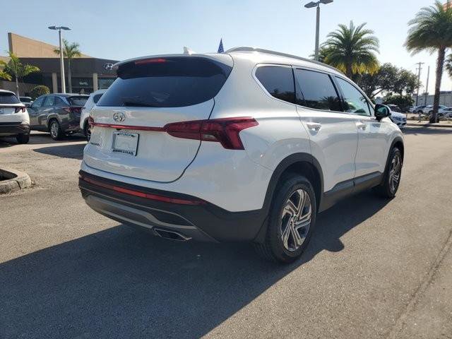 Certified 2023 Hyundai Santa Fe SEL image 5