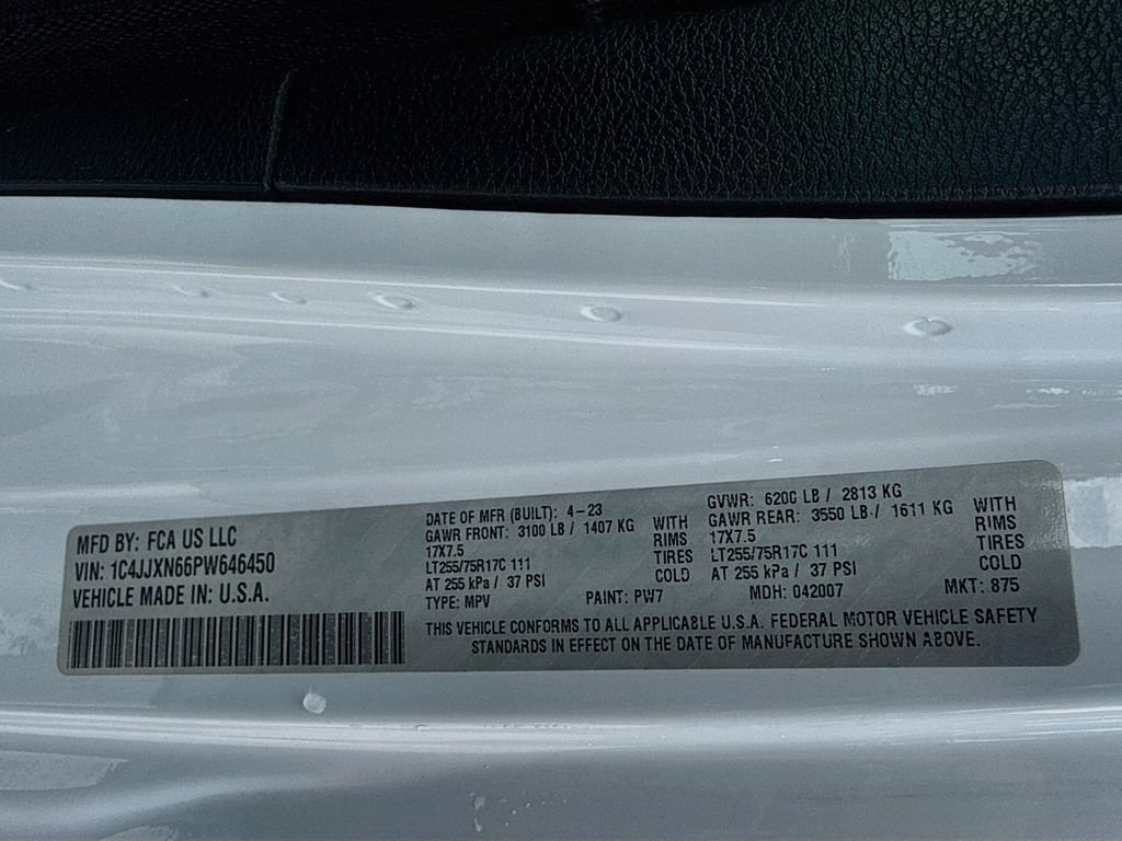 Certified 2023 Jeep Wrangler Unlimited AWD/4WD image 36