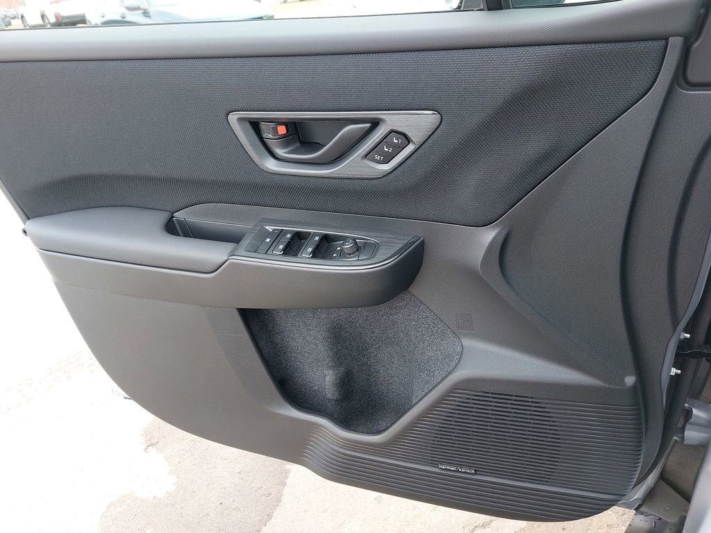 Used 2026 Subaru Outback Limited AWD/4WD image 23