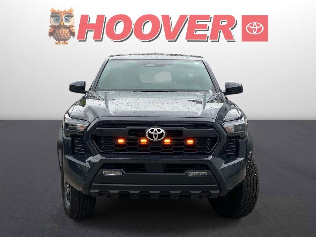 Used 2025 Toyota Tacoma TRD Off-Road AWD/4WD image 10