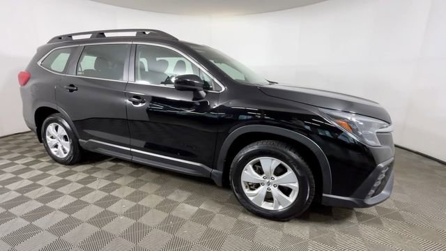 Used 2023 Subaru Ascent 8-Passenger AWD/4WD image 2