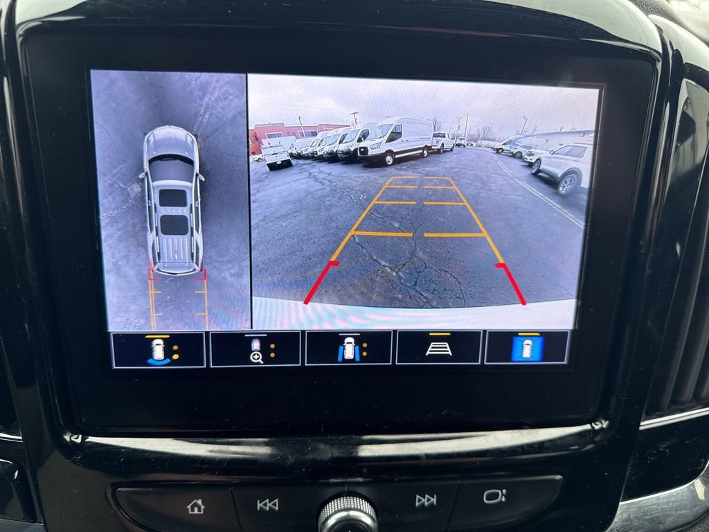 Used 2023 Chevrolet Traverse RS w/ LPO, Floor Liner Package image 20