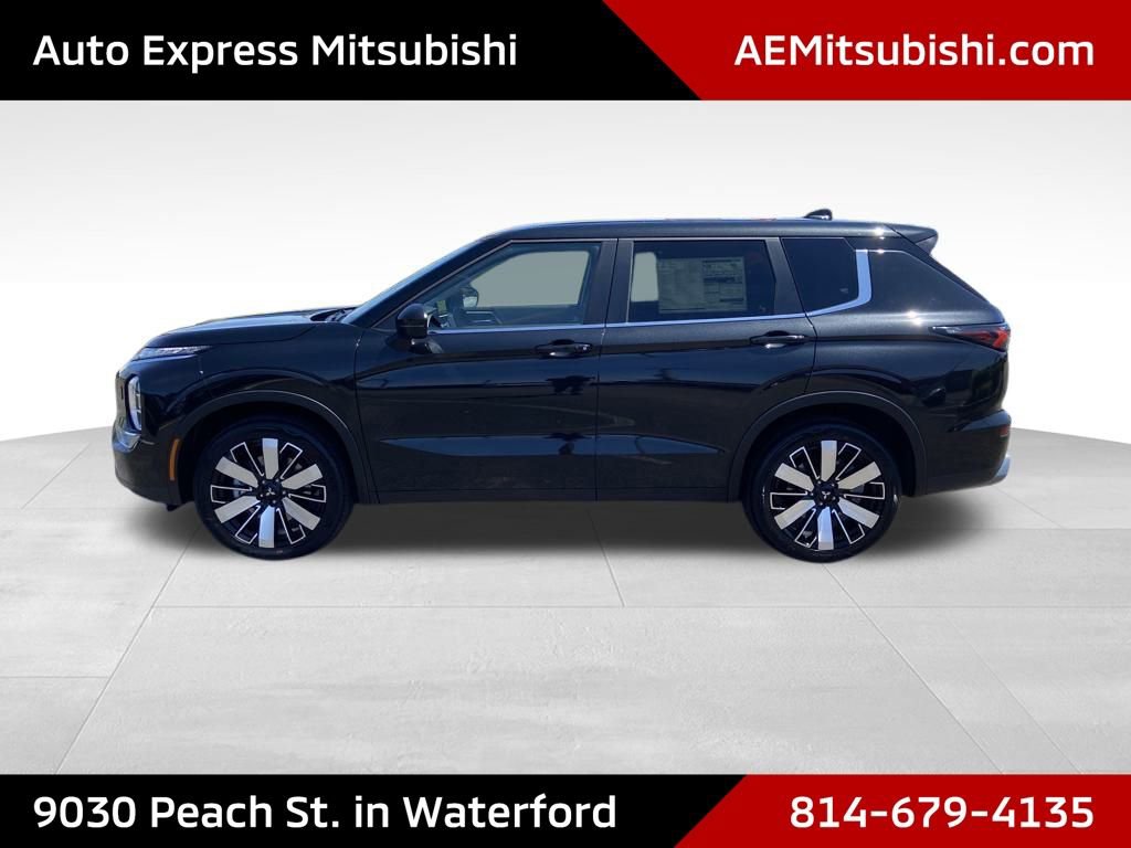 New 2026 Mitsubishi Outlander SE image 4