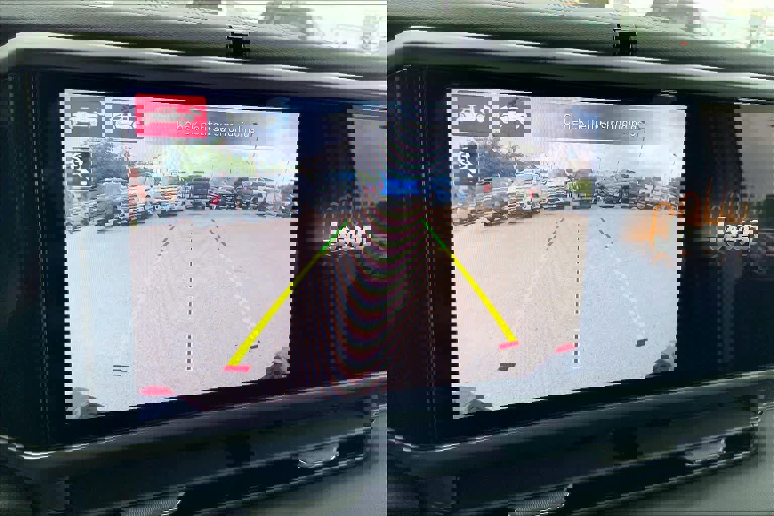 Used 2025 Jeep Gladiator Rubicon AWD/4WD image 24