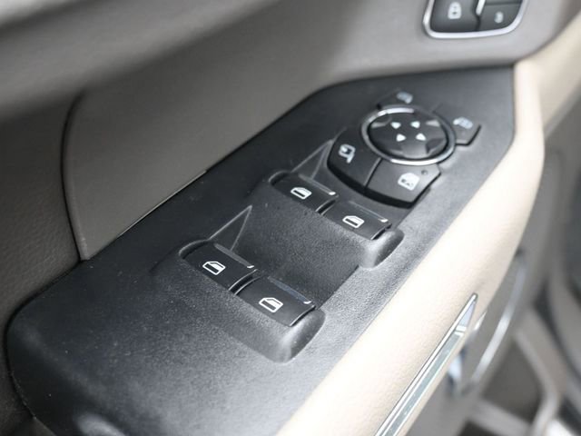 Certified 2021 Ford Expedition Max XLT image 13