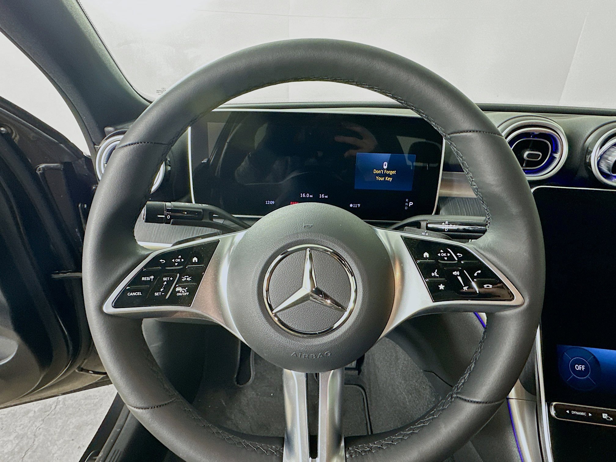 Certified 2025 Mercedes-Benz C 300 4MATIC Sedan image 11