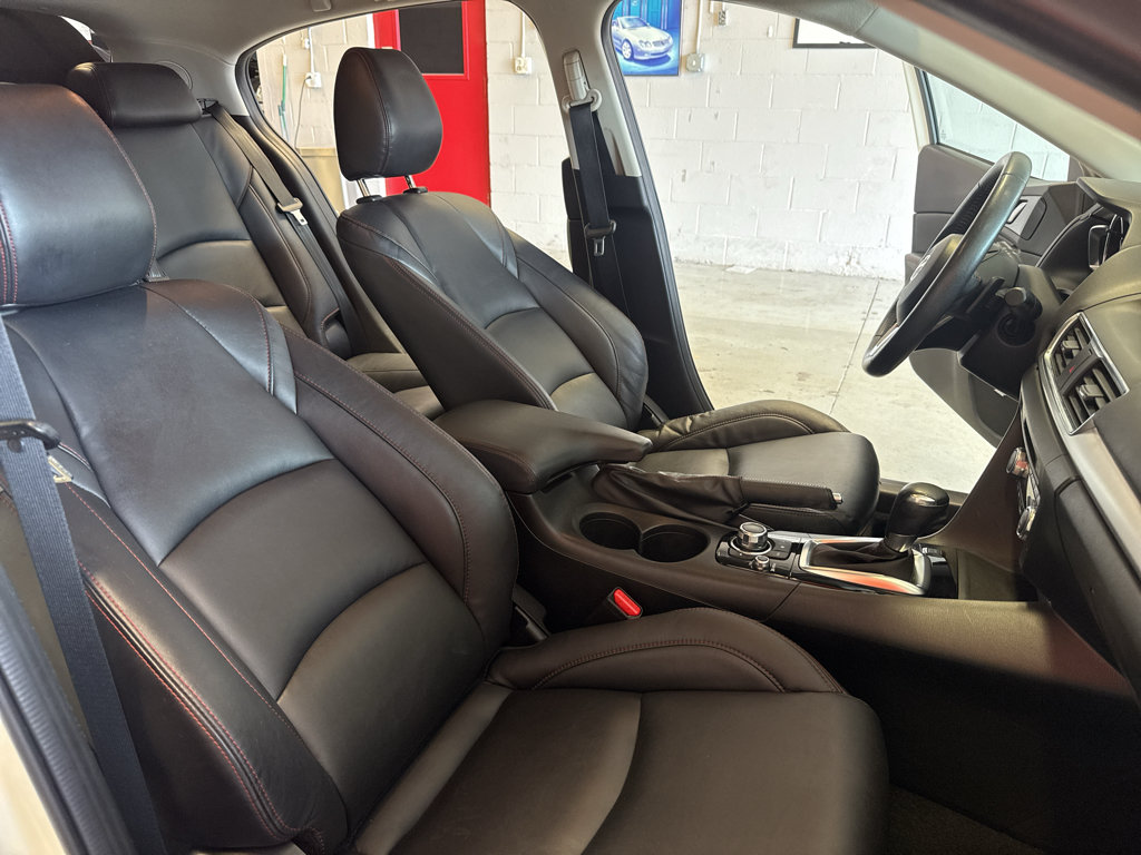 Used 2014 MAZDA MAZDA3 s Touring FWD image 22