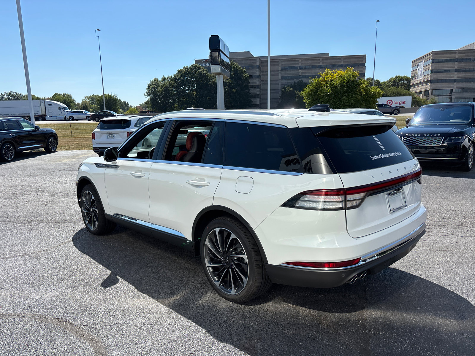 New 2025 Lincoln Aviator Reserve w/ Equipment Group 201A image 5