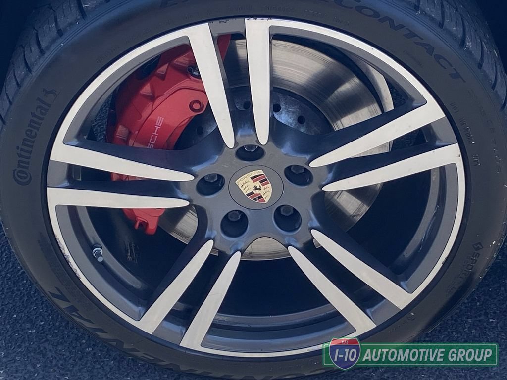 Used 2012 Porsche Cayenne Turbo AWD/4WD image 8