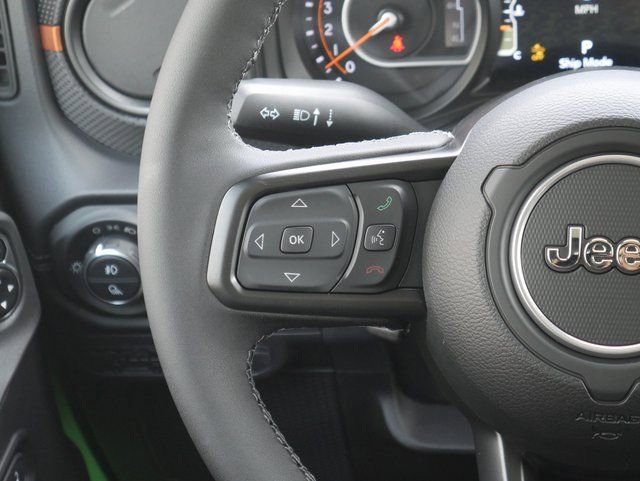 New 2025 Jeep Gladiator Mojave w/ Safety Group AWD/4WD image 15