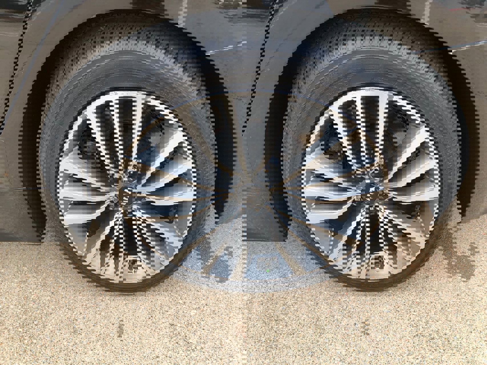 Used 2019 Kia Stinger image 10