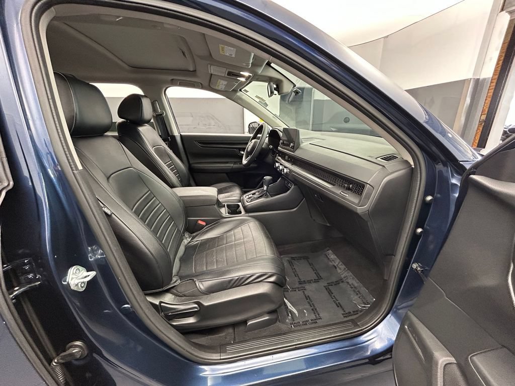 Used 2024 Honda CR-V EX image 17