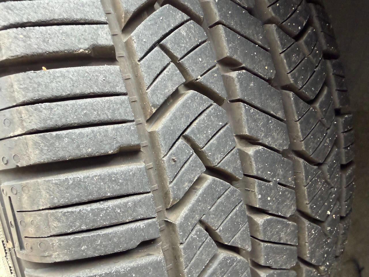 Used 2010 Volkswagen GTI 4-Door image 20